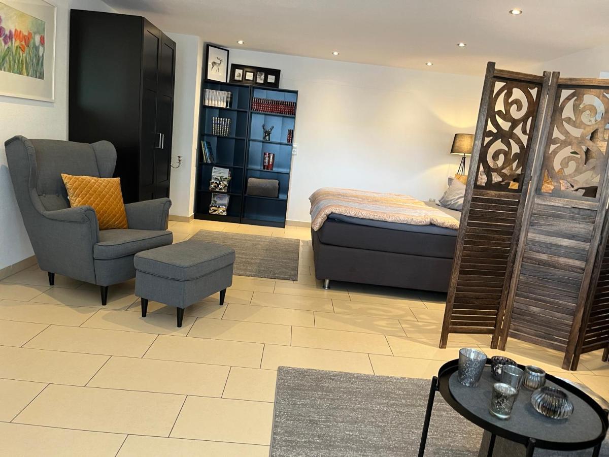 Schoene Ferienwohnung 2,5 Zimmer In Stadtnaehe Mit Eigenem Hofgarten Balingen Εξωτερικό φωτογραφία