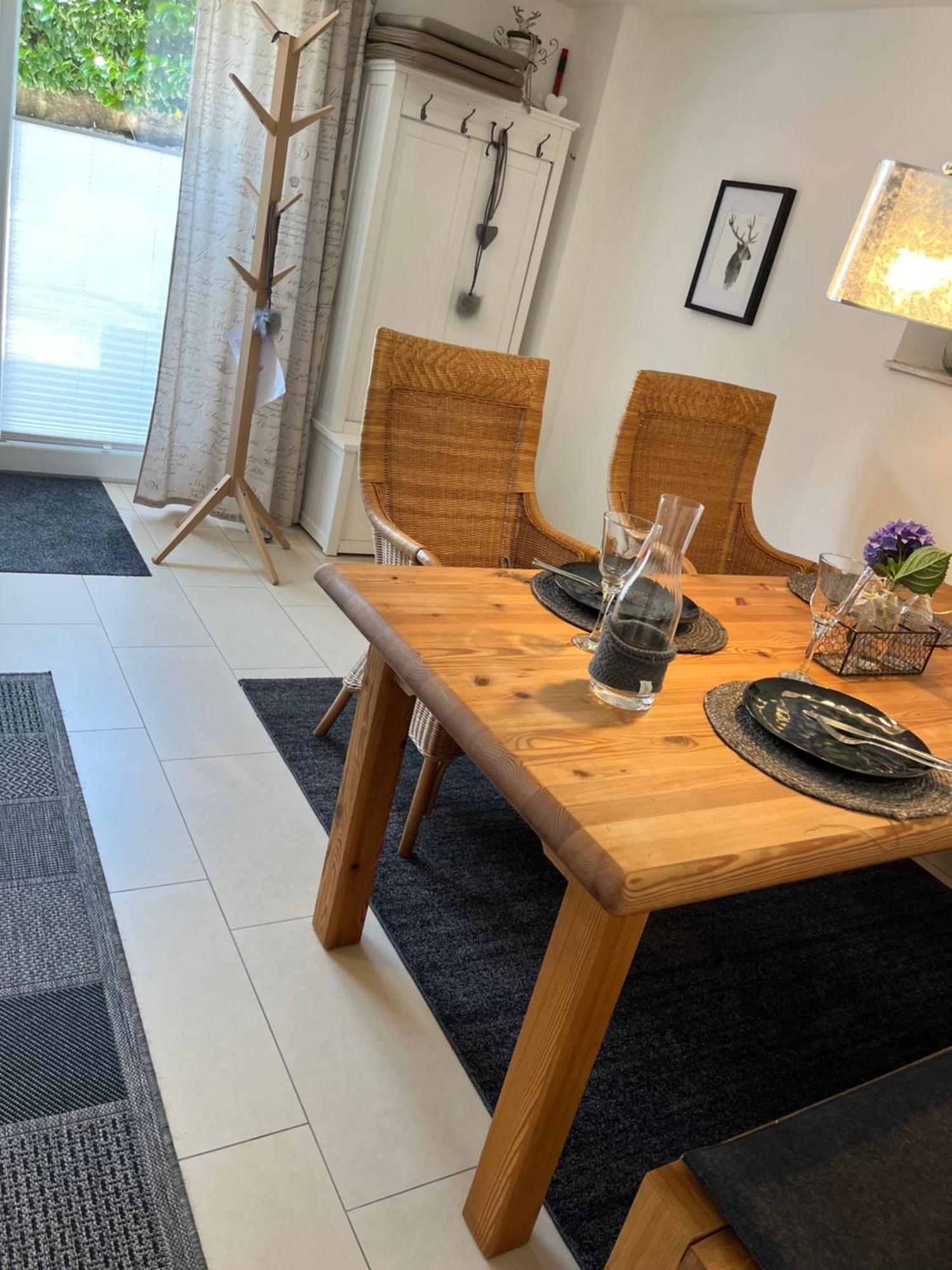 Schoene Ferienwohnung 2,5 Zimmer In Stadtnaehe Mit Eigenem Hofgarten Balingen Εξωτερικό φωτογραφία