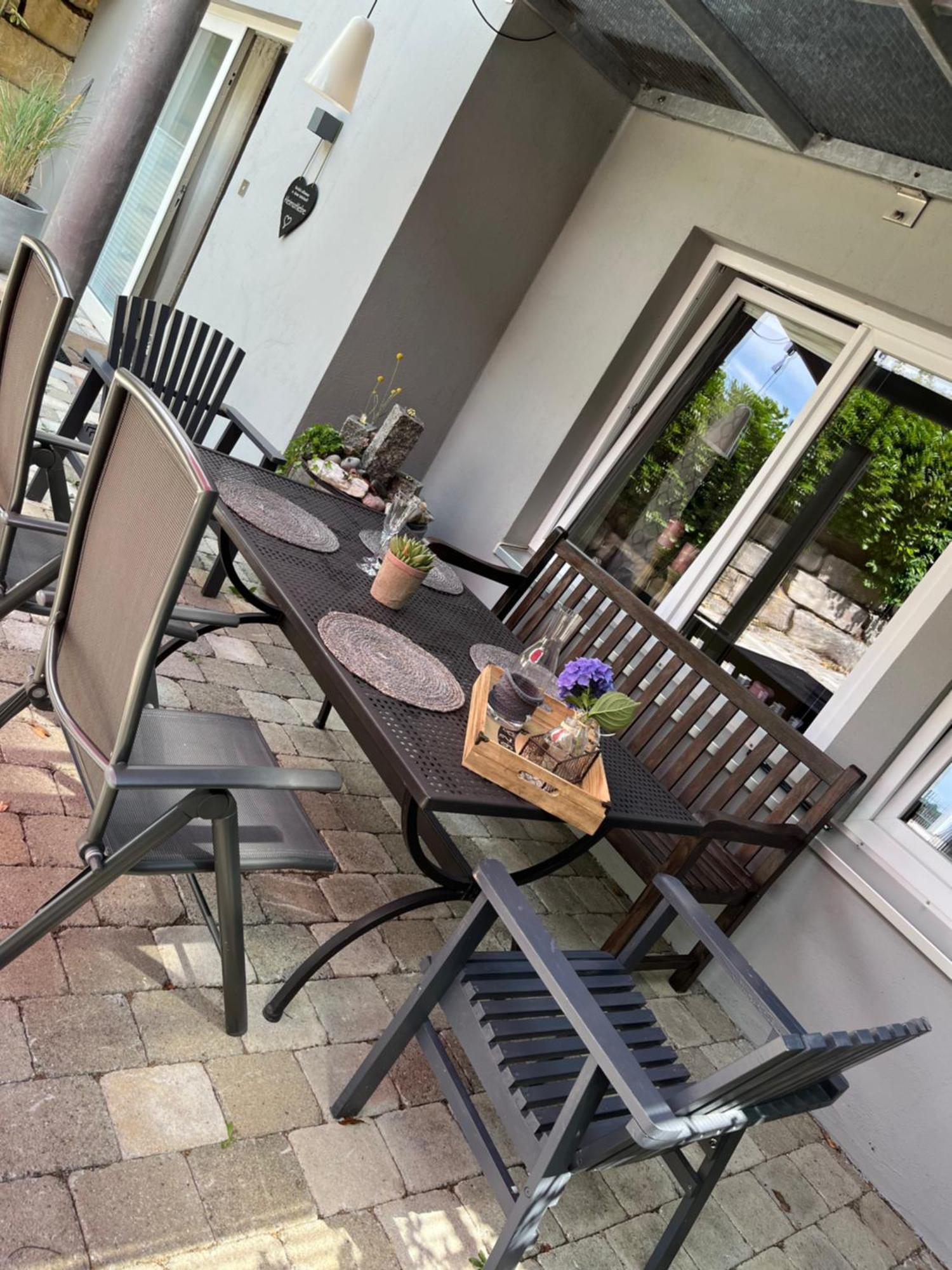 Schoene Ferienwohnung 2,5 Zimmer In Stadtnaehe Mit Eigenem Hofgarten Balingen Εξωτερικό φωτογραφία